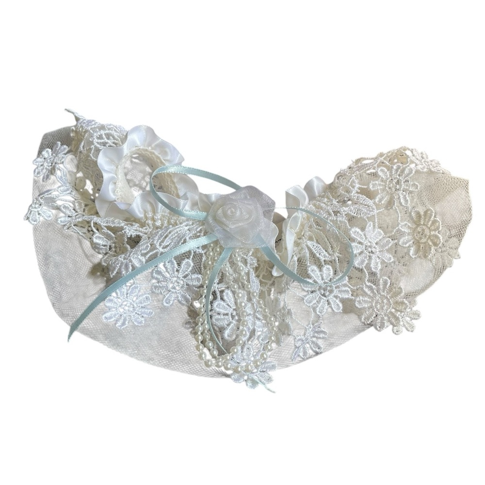 VTG 97 Victoria’s Secret Wedding garter Lace Floral Ribbon One Size Fits All USA